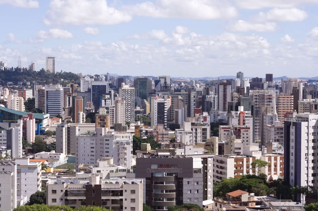 a city with many buildings
